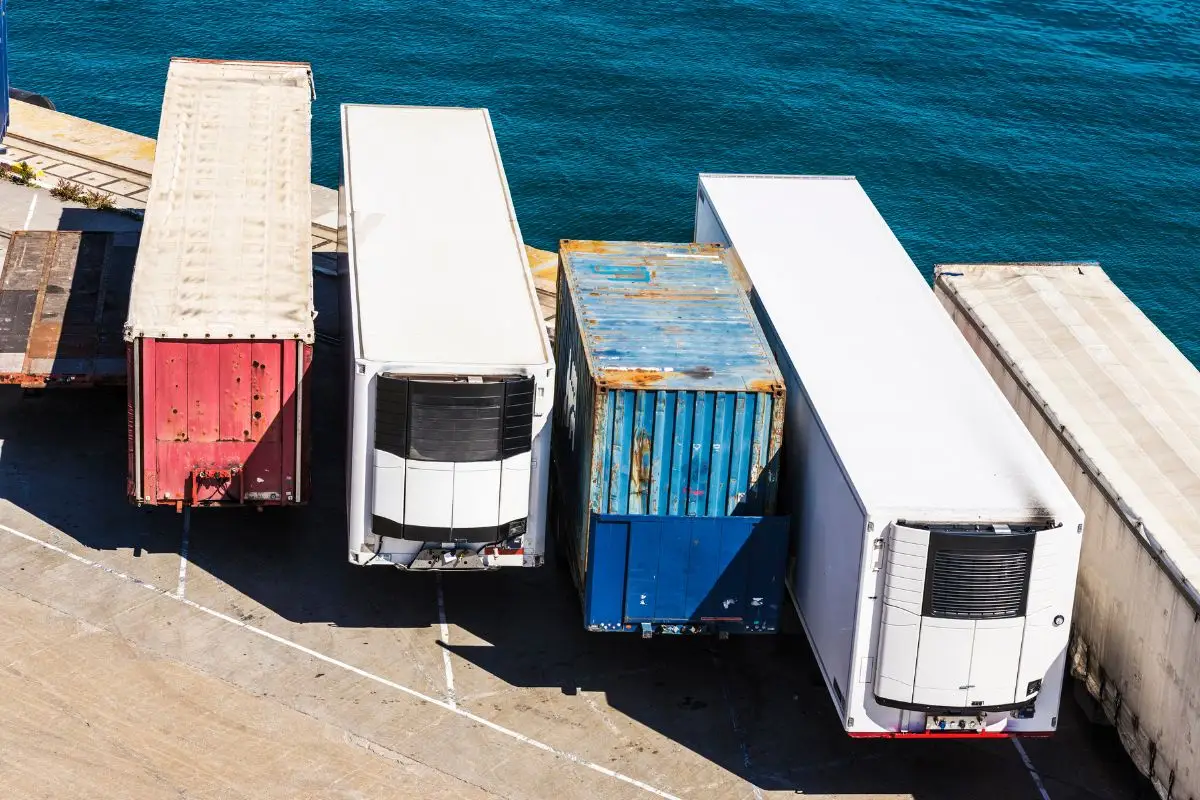Como é feita a refrigeração em containers reefer