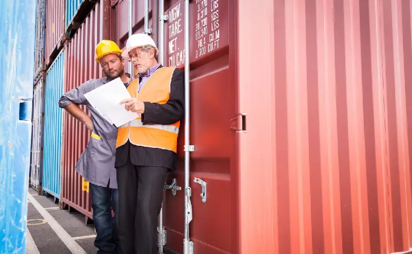 Quais critérios considerar na escolha do container ideal?