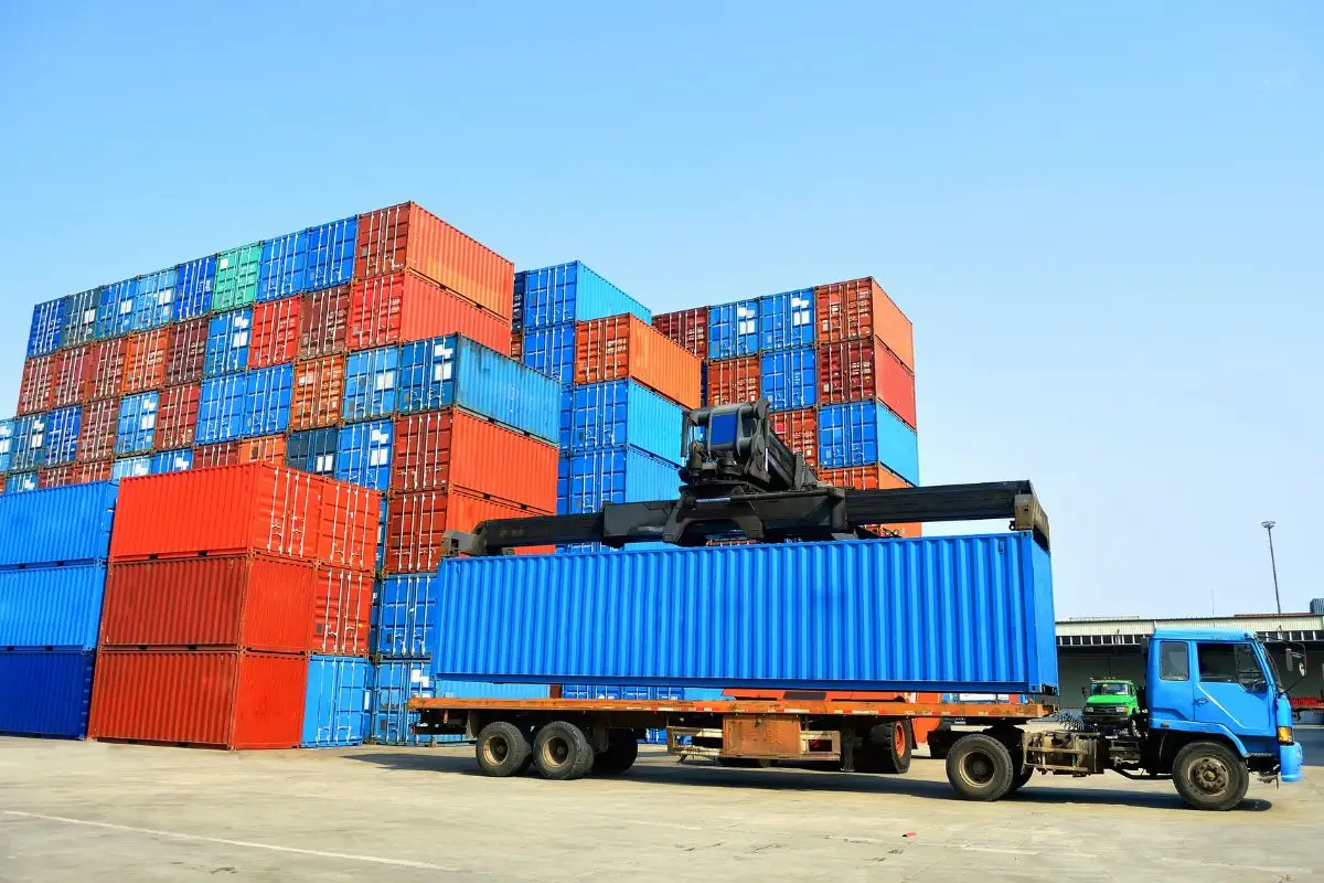 Container High Cube: vale a pena?