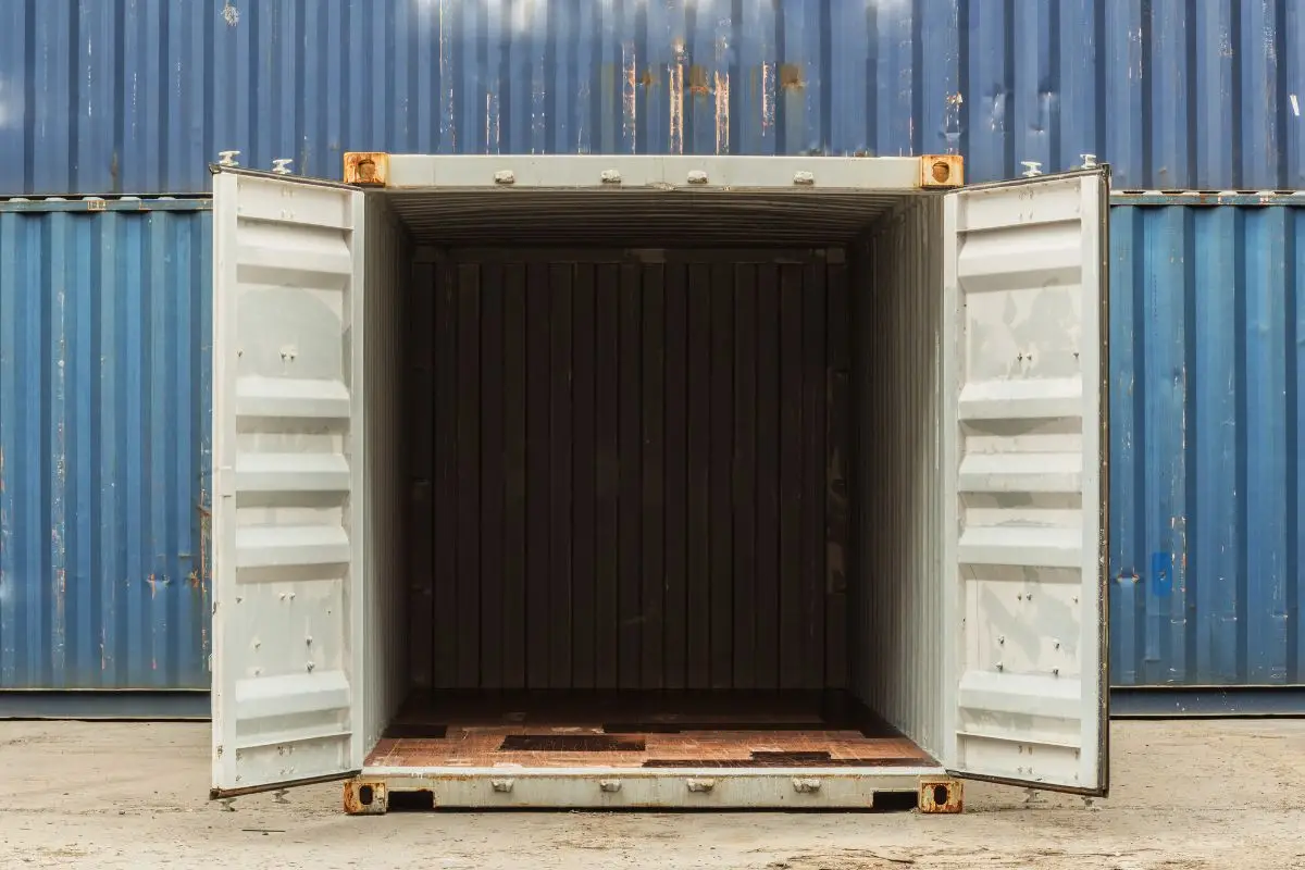 Container para armazenamento: vale a pena para pequenas empresas?