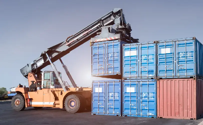 O que considerar antes de definir o tamanho ideal do container?